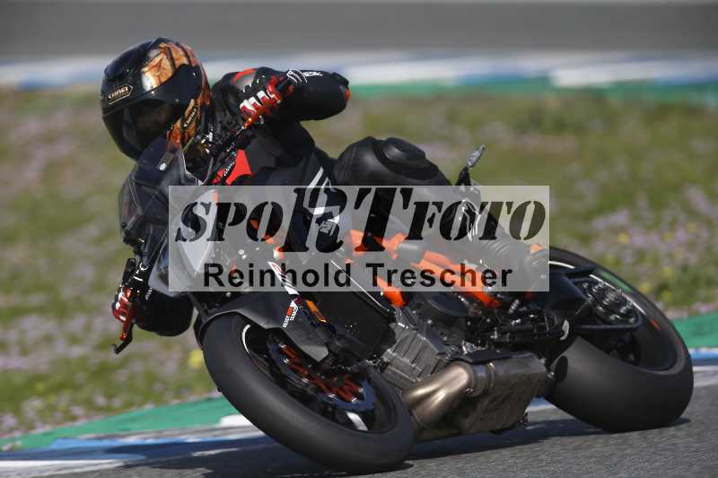 /Archiv-2024/01 26.-28.01.2024 Moto Center Thun Jerez/Gruppe rot-red/88